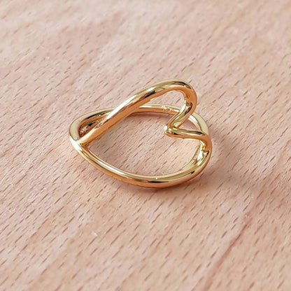 Organically Shaped Heart Ring – 14K Gold Plated
